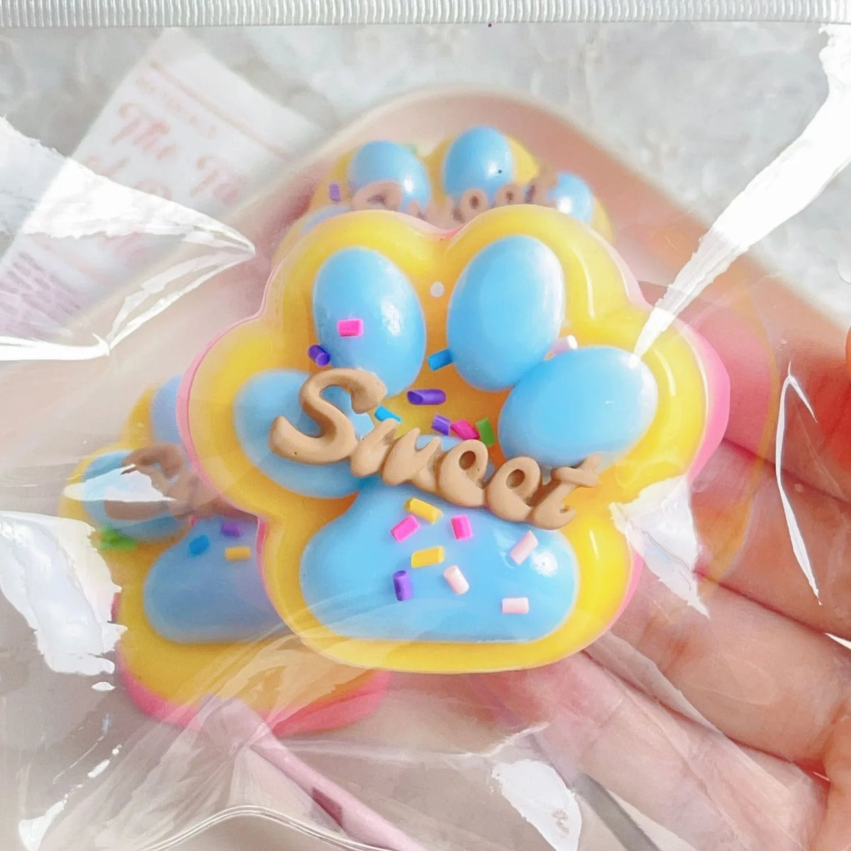 Taba Squishy Cat Paw — 3-Pack